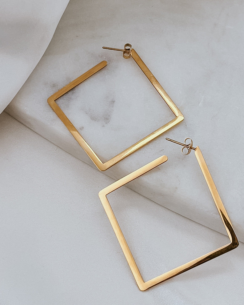 Eliora Gold Open Square Earrings