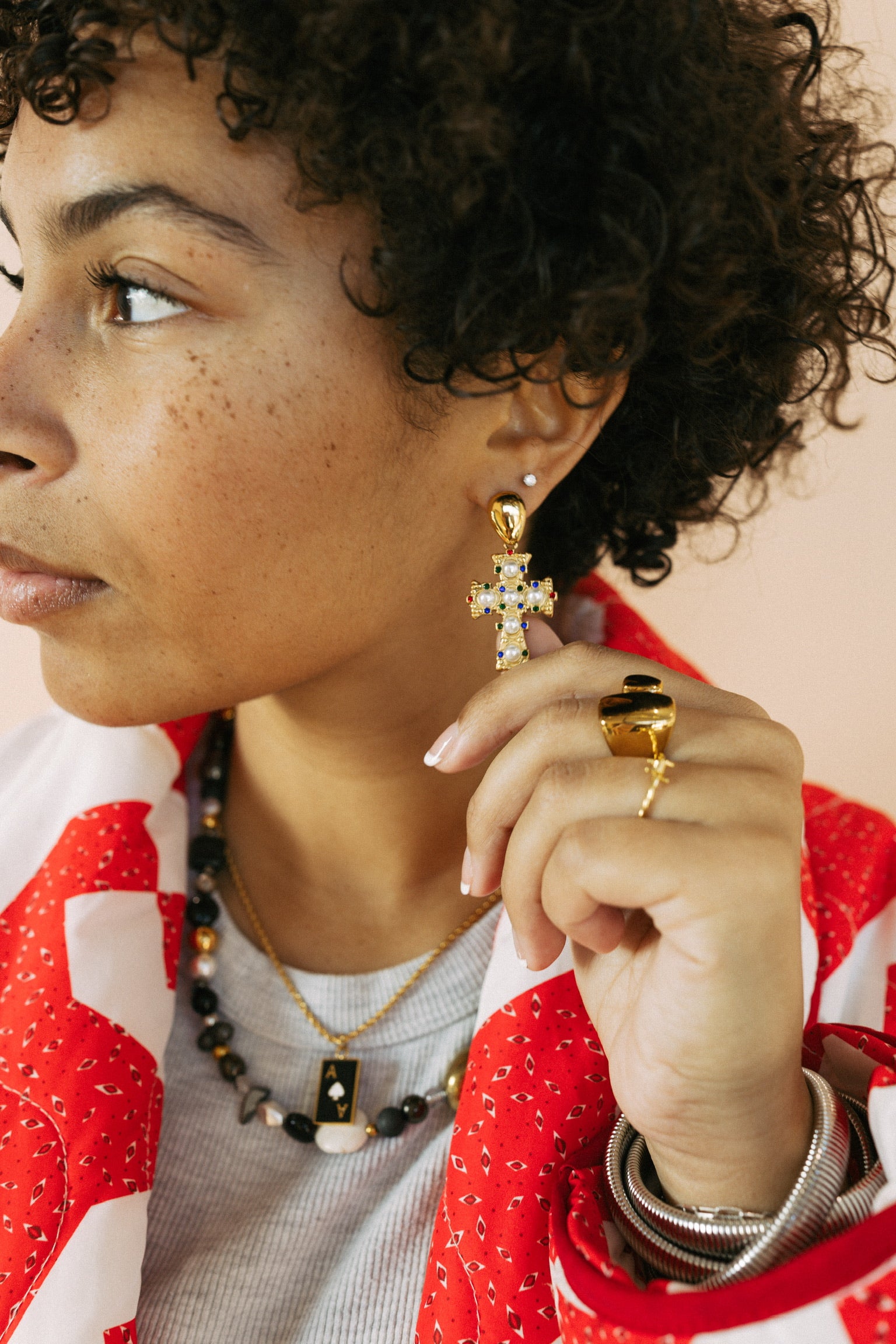 Evianna Pearl Cross Earrings