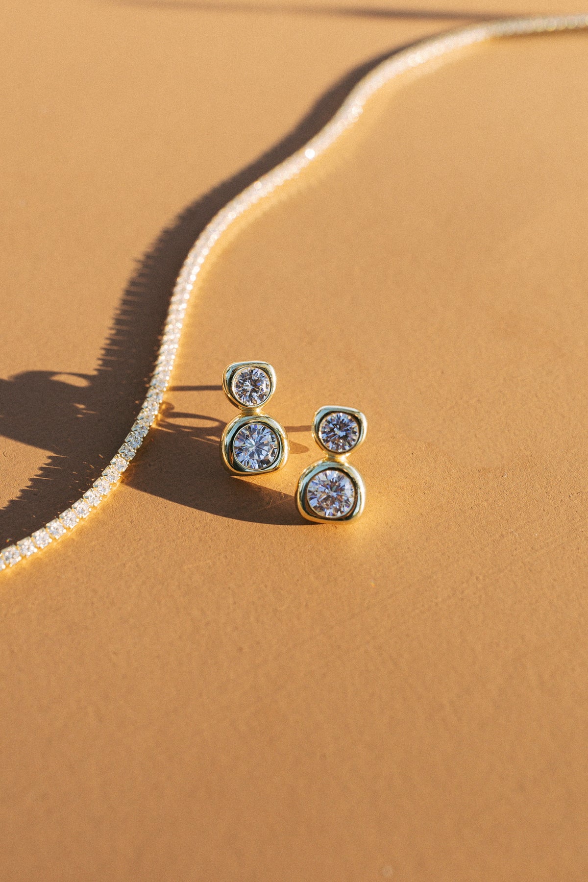 14K LUXE | Stacked Bezel Drop Earrings