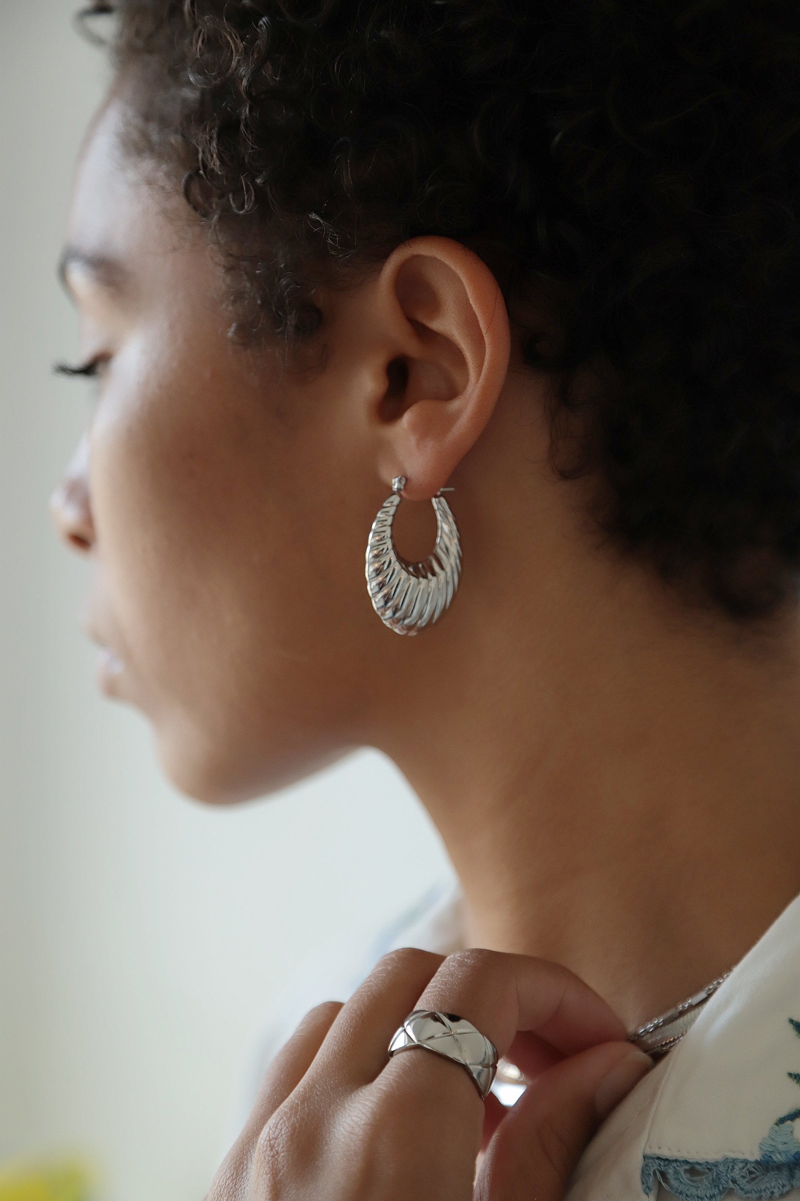 Erin Oval Croissant Hoops