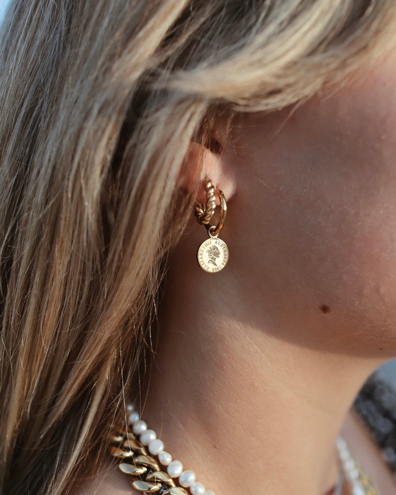 Eunice Twisted Hoop Earrings || Choose Color