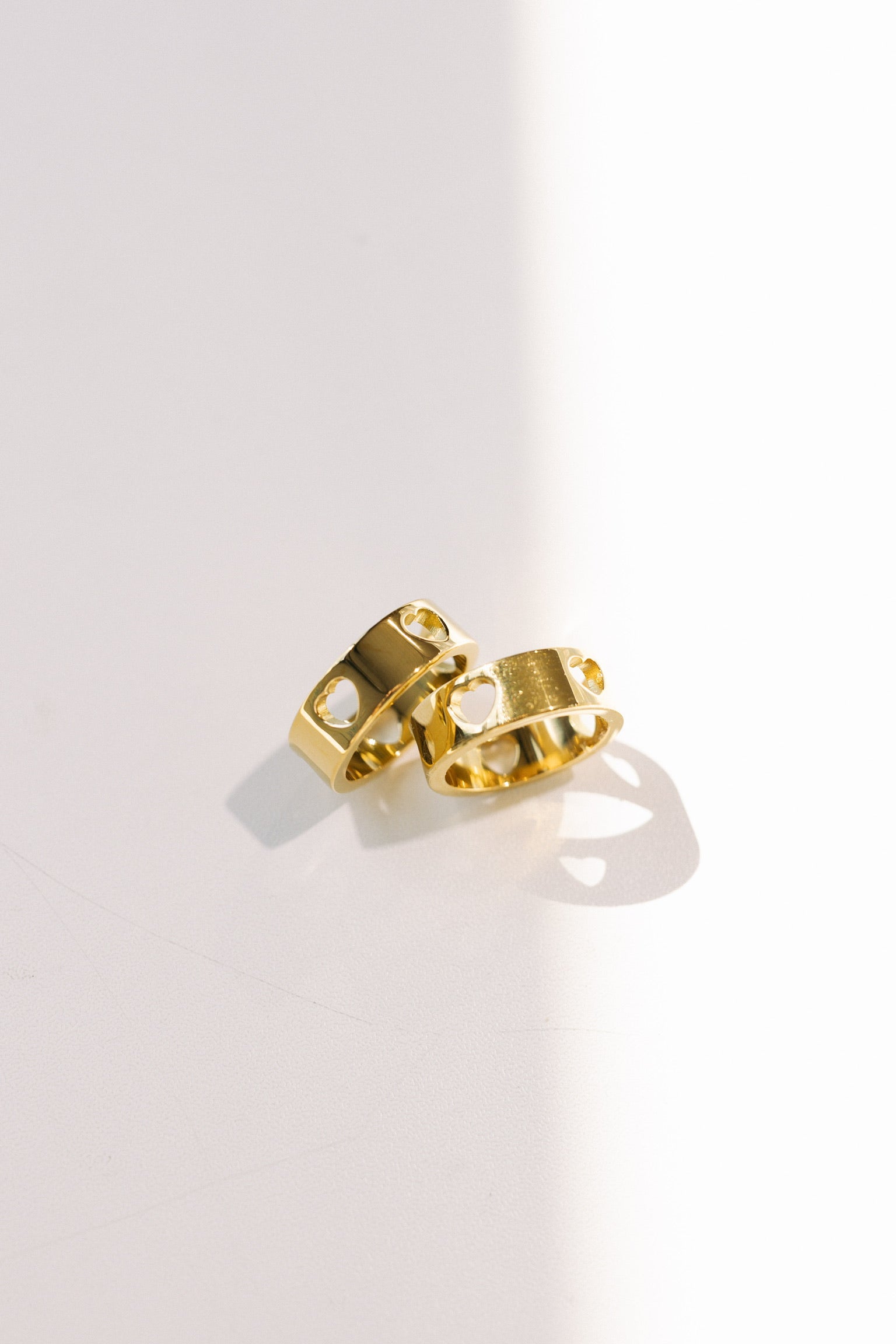 Cutout Heart Ring