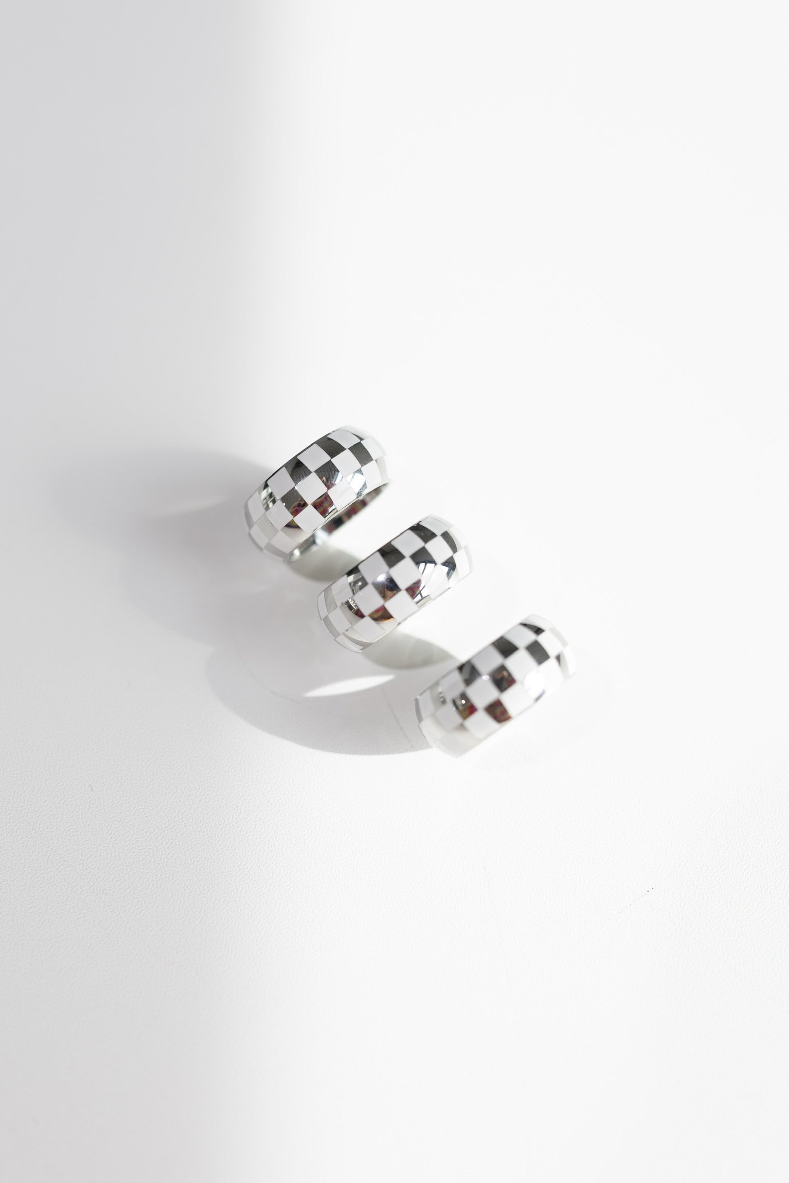 Ronnie Checker Ring || Choose Color