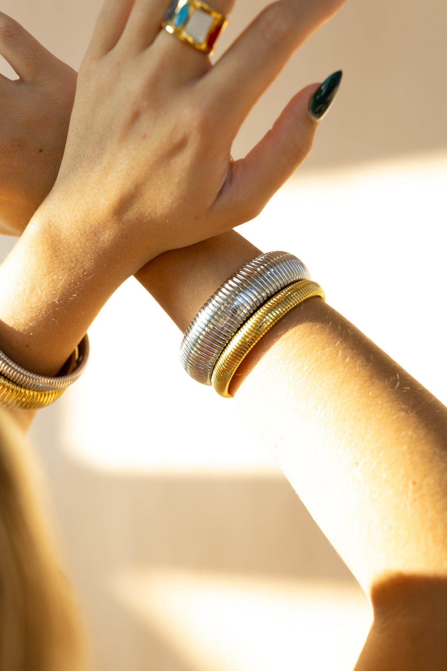 Baia Thin Coil Bangle Bracelet || Choose Color