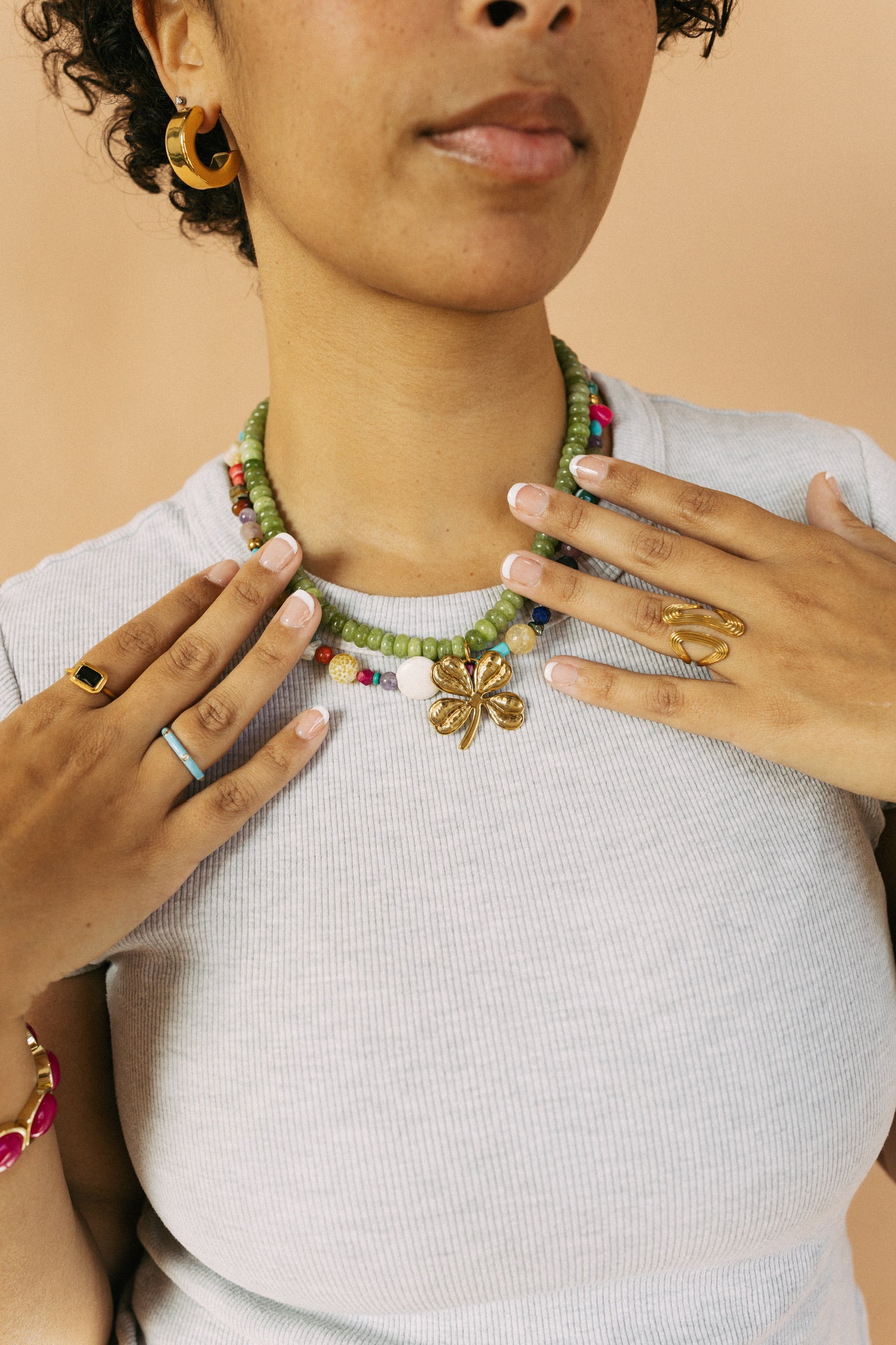 Classy In Clover Stone Necklace - Hunter Green