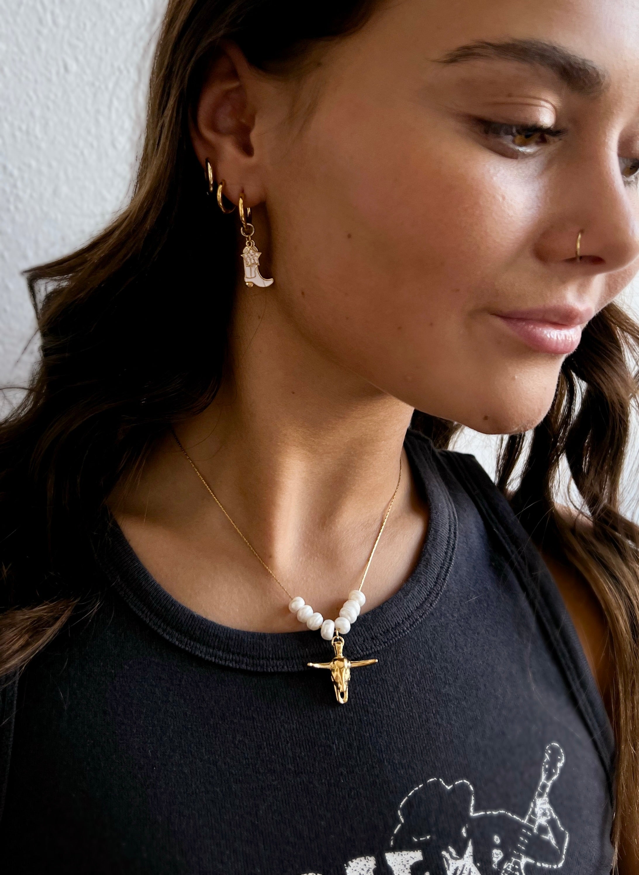 Elvine Western Charm Hoop Earrings || Choose Color