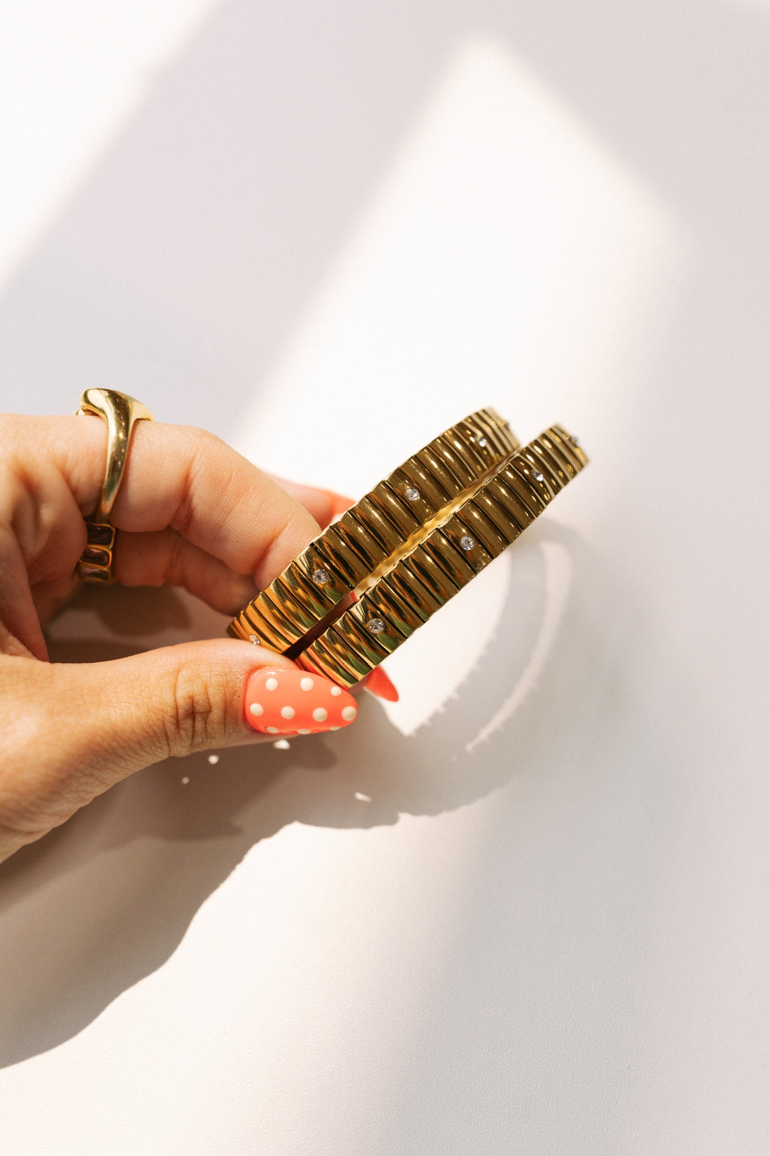 The Luxe Link Bracelet - Dainty Crystals
