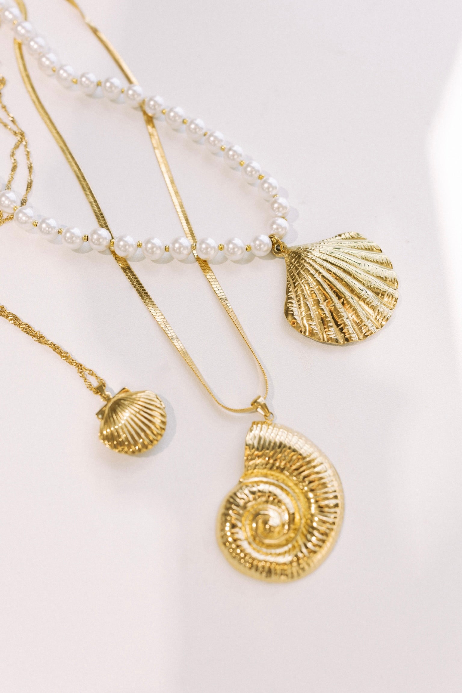Seaside Charm Pearl Shell Necklace