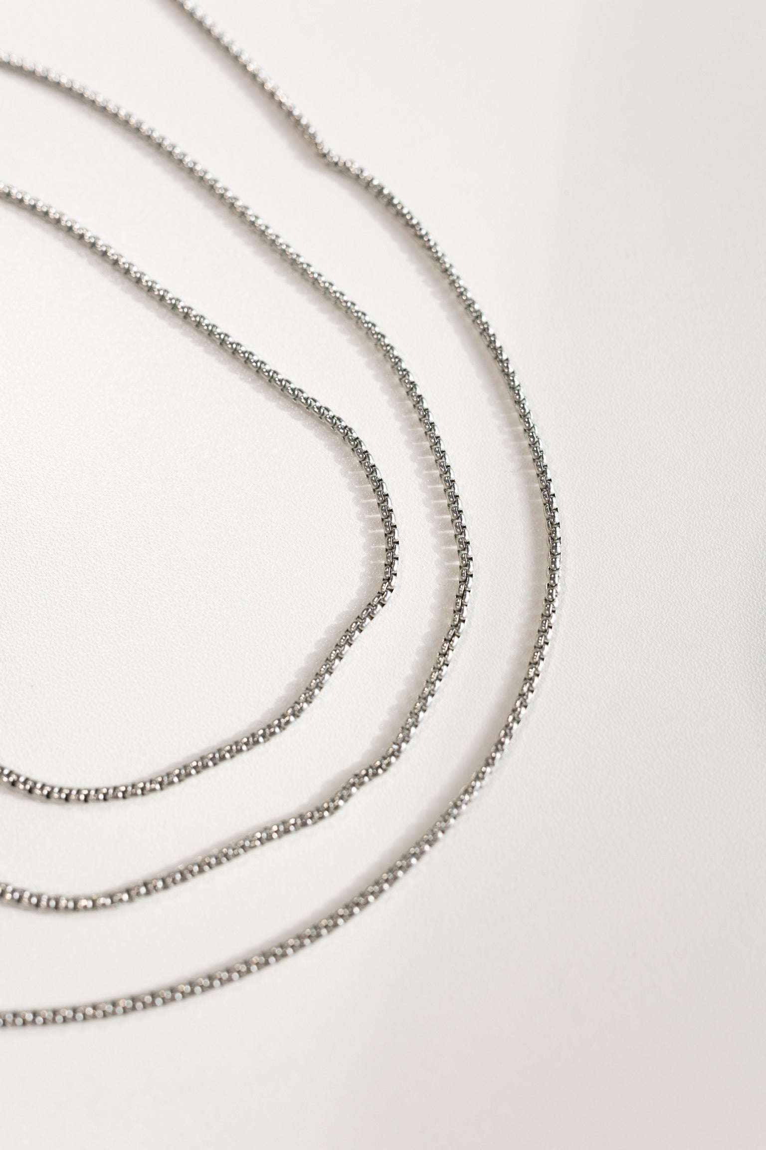 Patty Dainty Layering Necklace || Choose Color