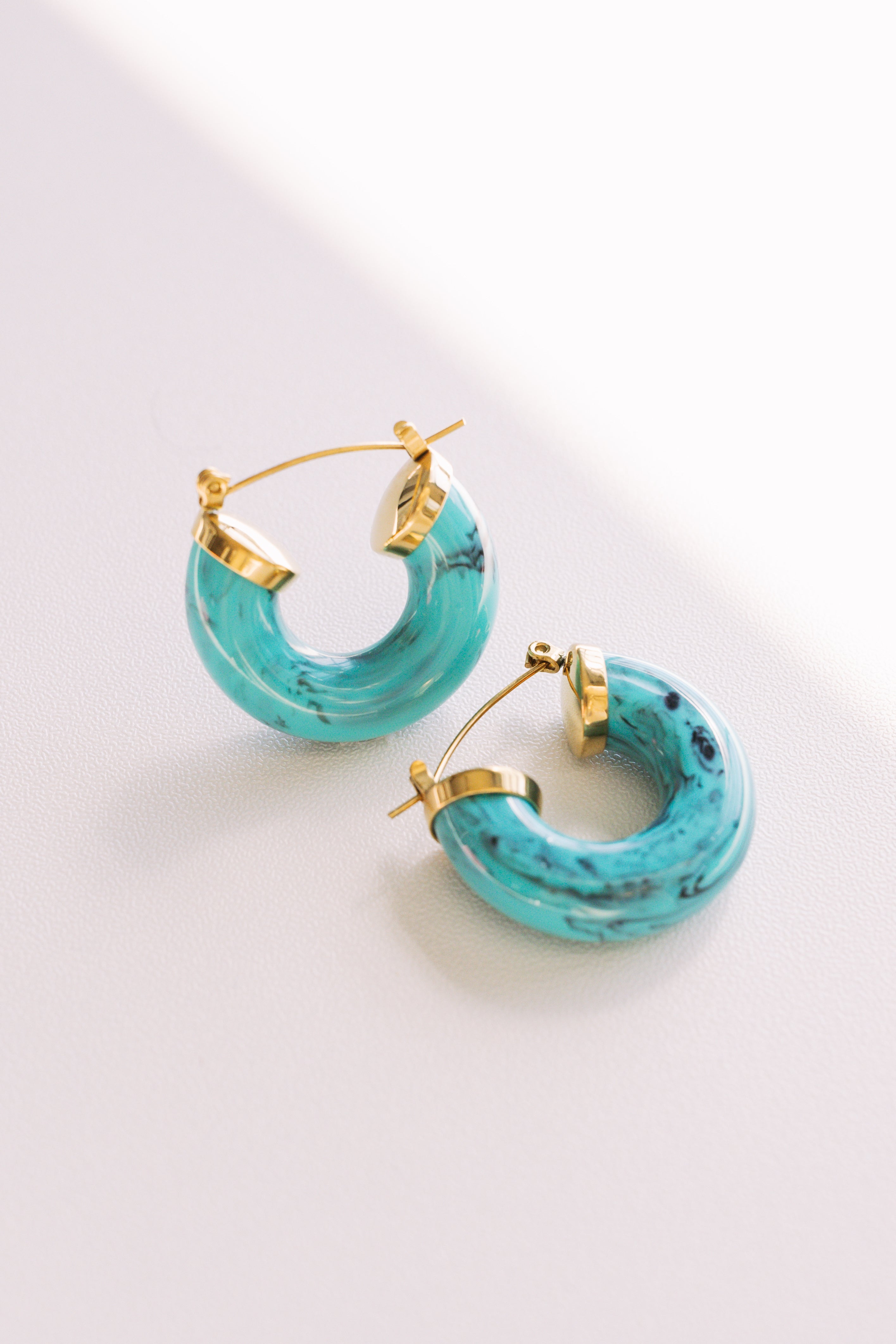 Ellbelle Chunky Acrylic Earring Hoops || Choose Color