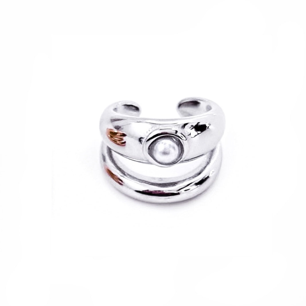 Edie Pearl Double Ear Cuff