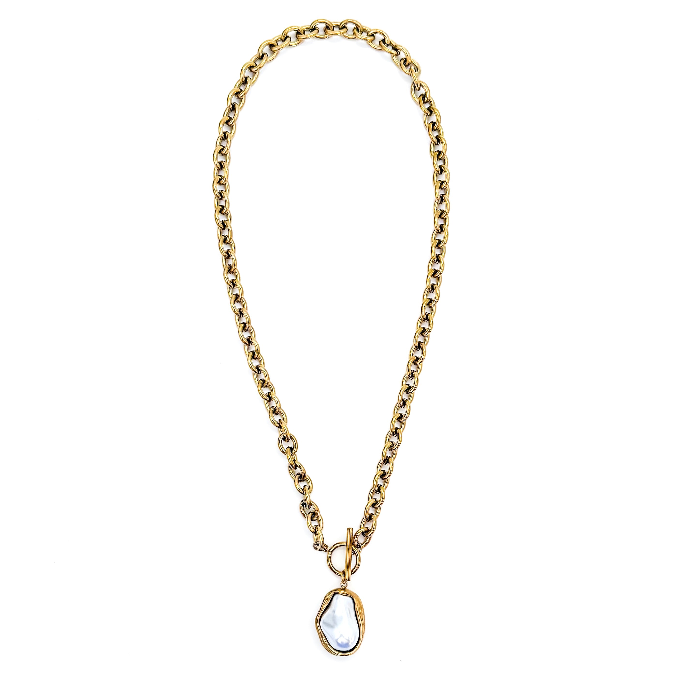 Cora Baroque Pearl Necklace
