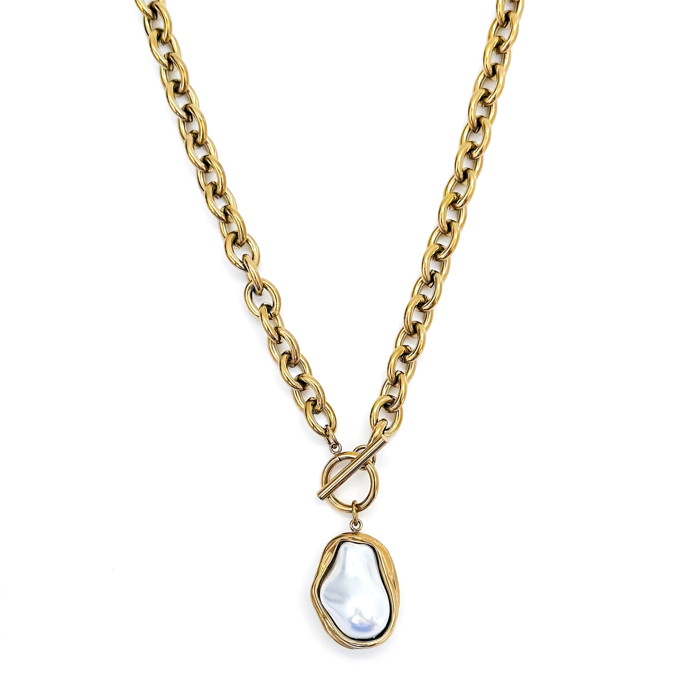 Cora Baroque Pearl Necklace