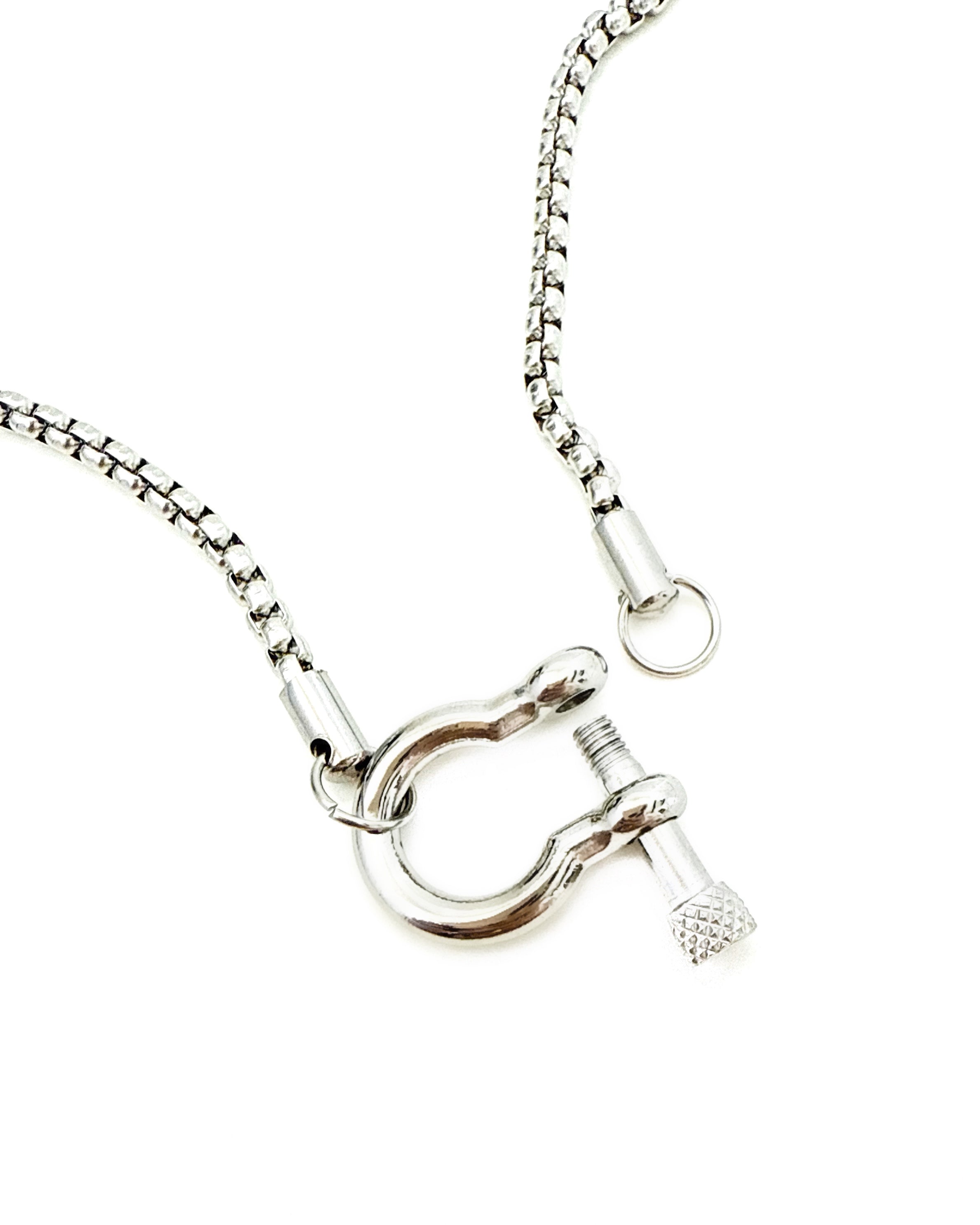 Jerra Screw Toggle Necklace