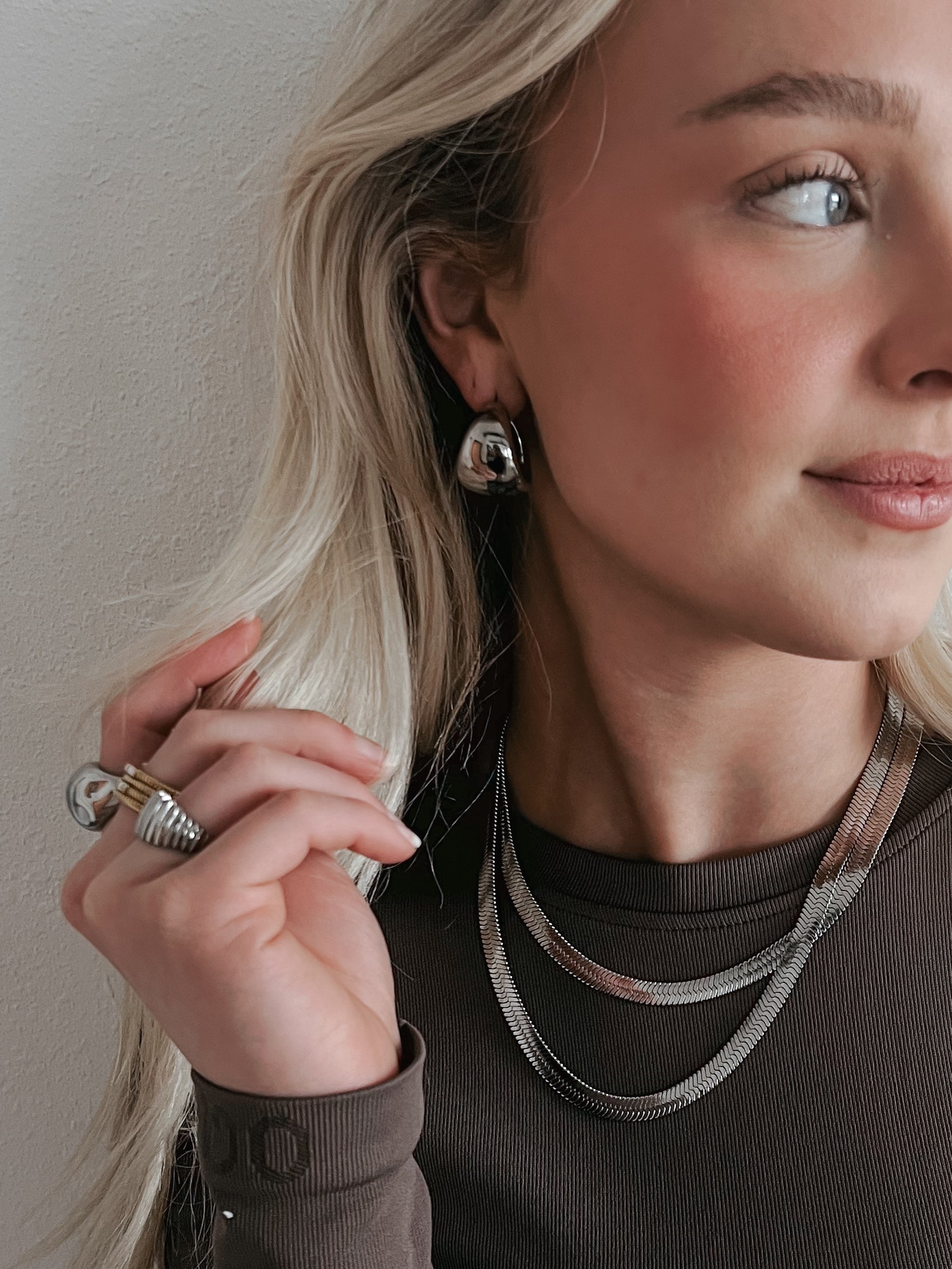 Mia Thick Silver Herringbone Necklace || Choose Length