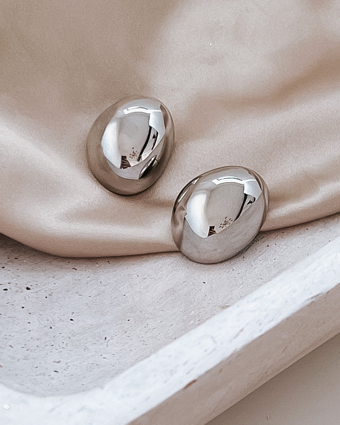 Estafane Oval Statement Stud Earrings || Choose Color
