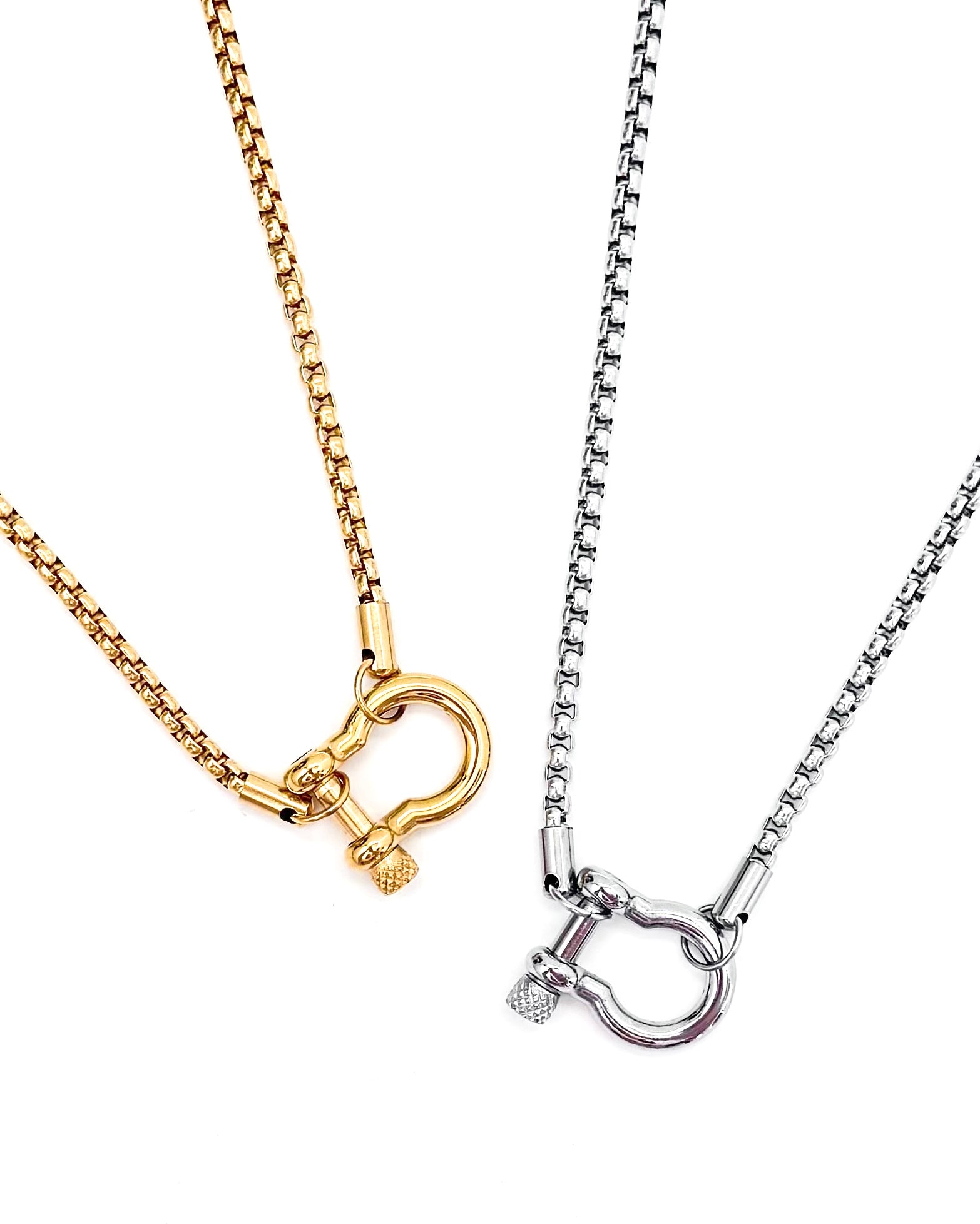 Jerra Screw Toggle Necklace