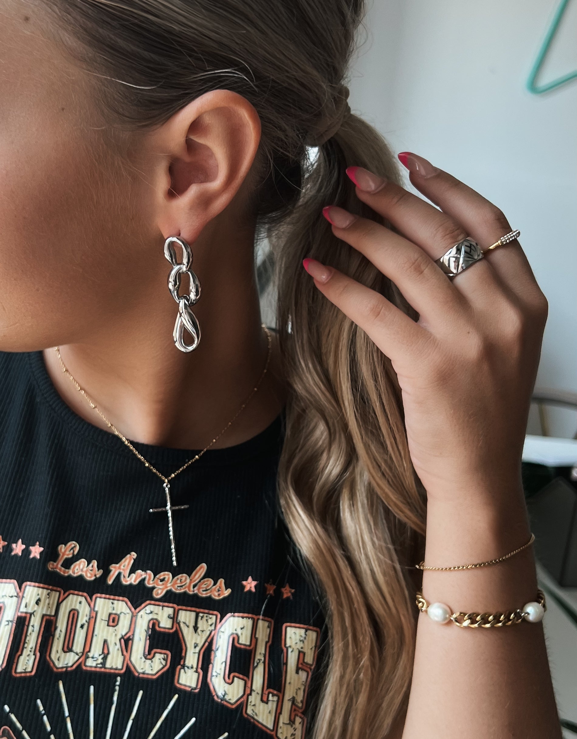 Enola Chain Drop Earrings